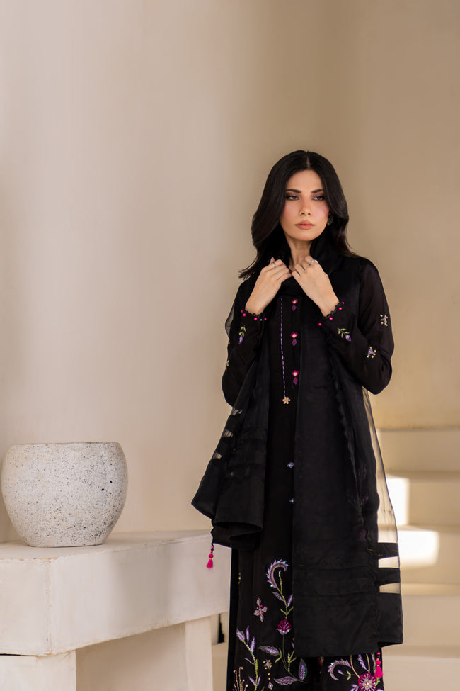 LAYAL BLACK 3-PIECE OUTFIT