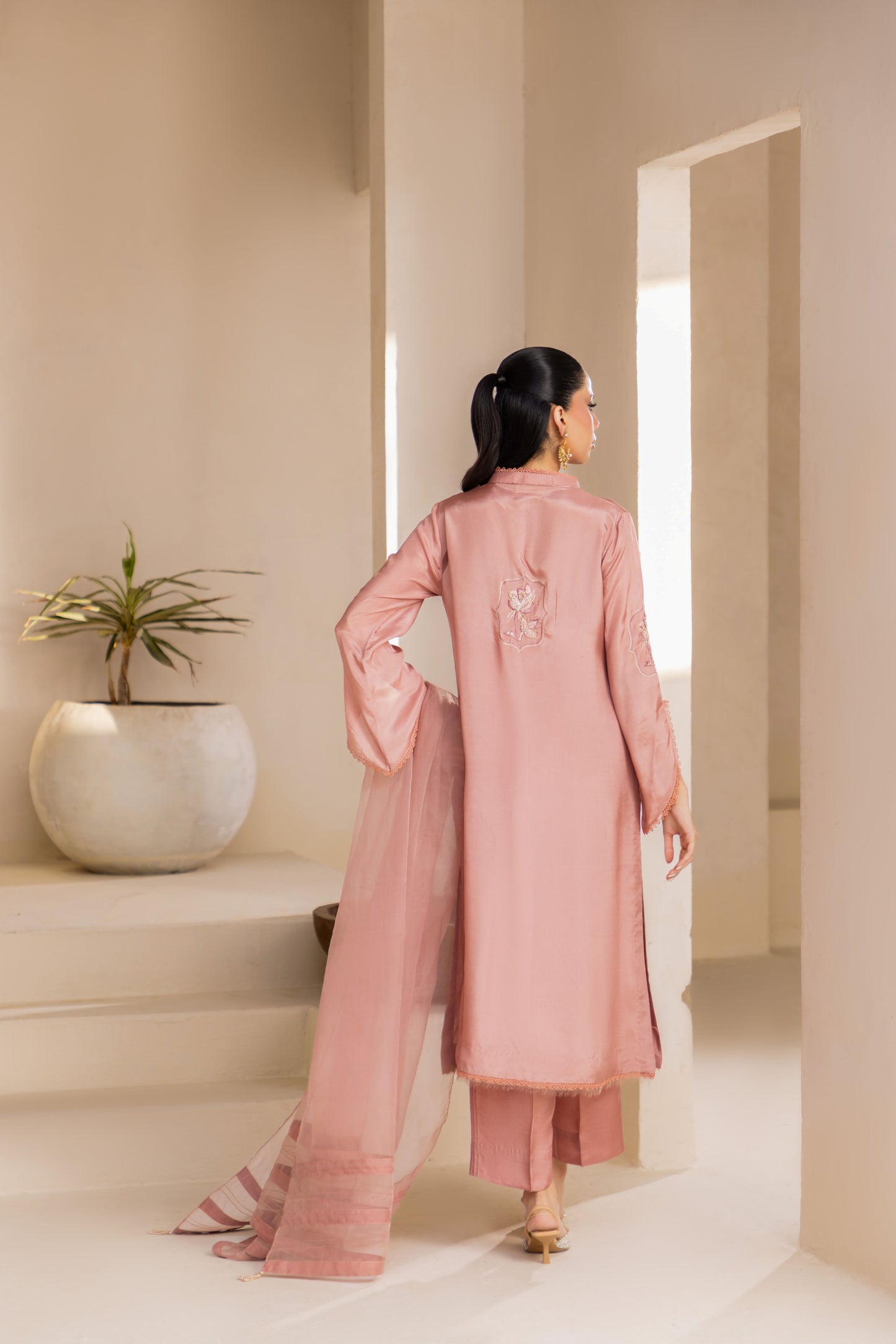 LAYAL PINK 3-PIECE OUTFIT