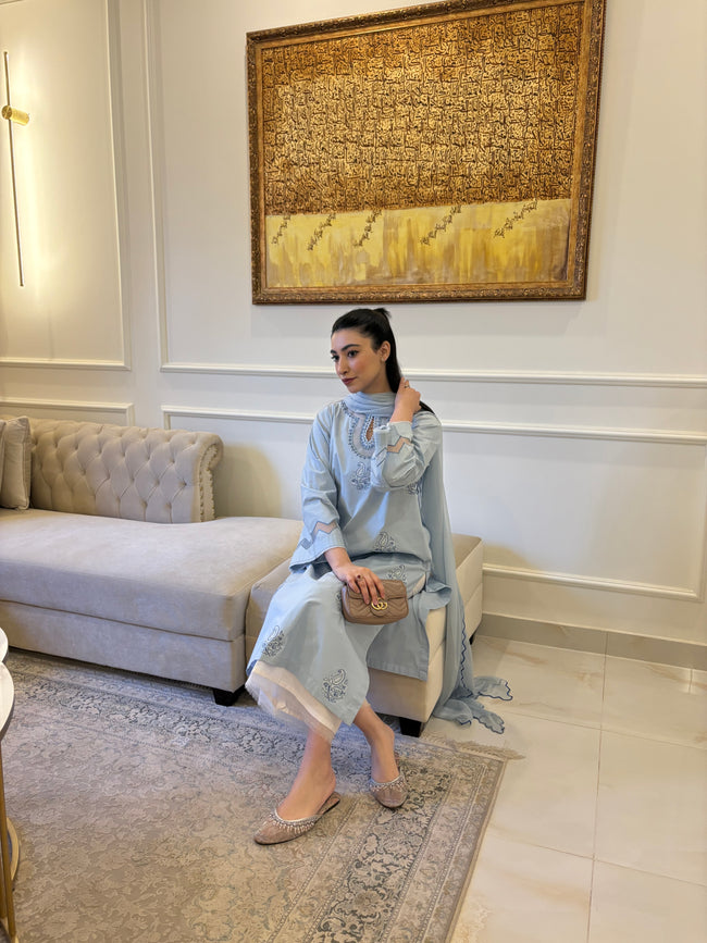 HOORE' ICE BLUE 3-PIECE OUTFIT